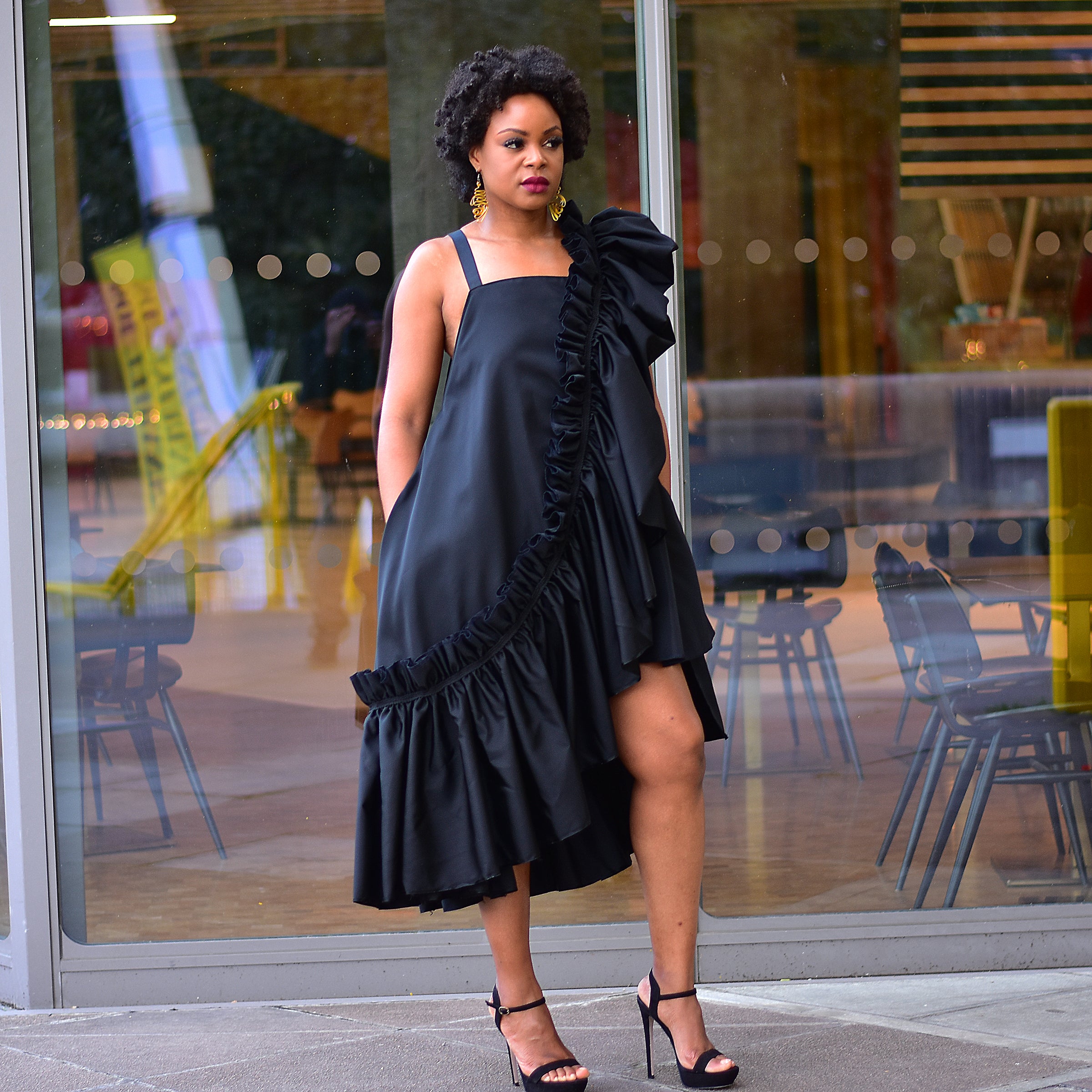 Kimi 1 Shoulder Ruffle Detail Midi